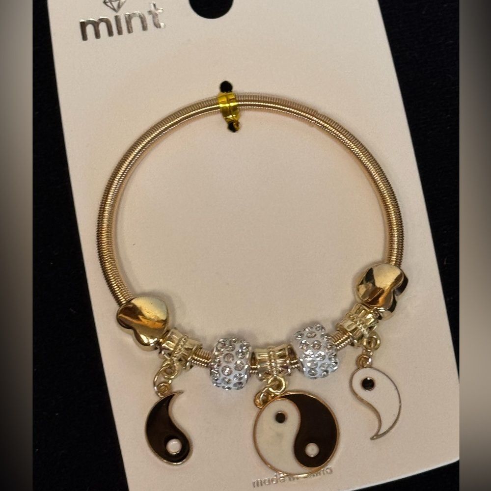 Mint Yin Yang Stretch Charm Bracelet with Black and White Accents - Picture 2 of 2